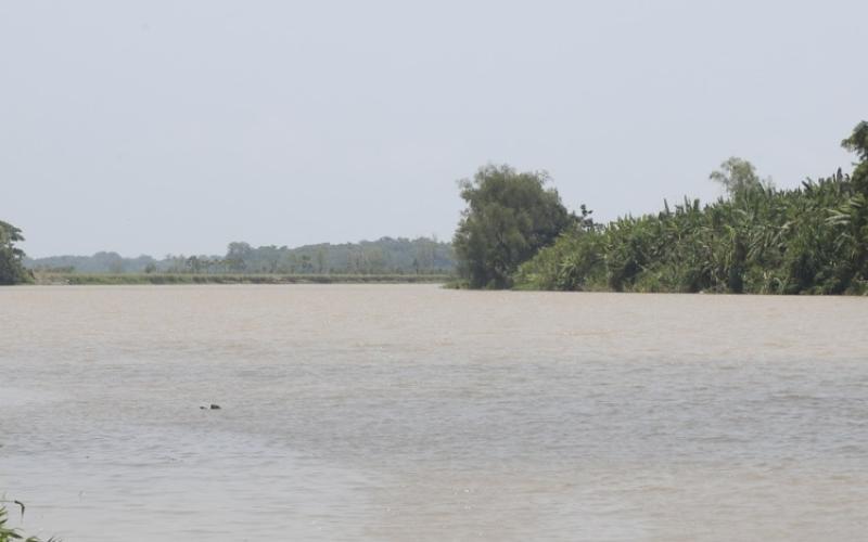 Efectiva labor del MARN en la desembocadura del río Motagua aporta a la reducción de desechos sólidos