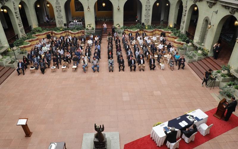 Ministro del MARN Gerson Barrios destaca labor social y ambiental en el Día del Ingeniero Agrónomo