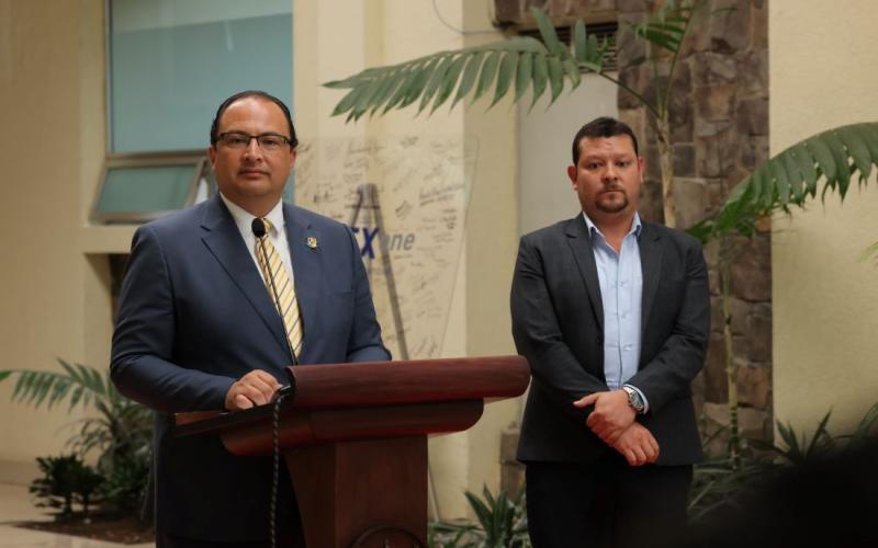Canciller Mario Búcaro