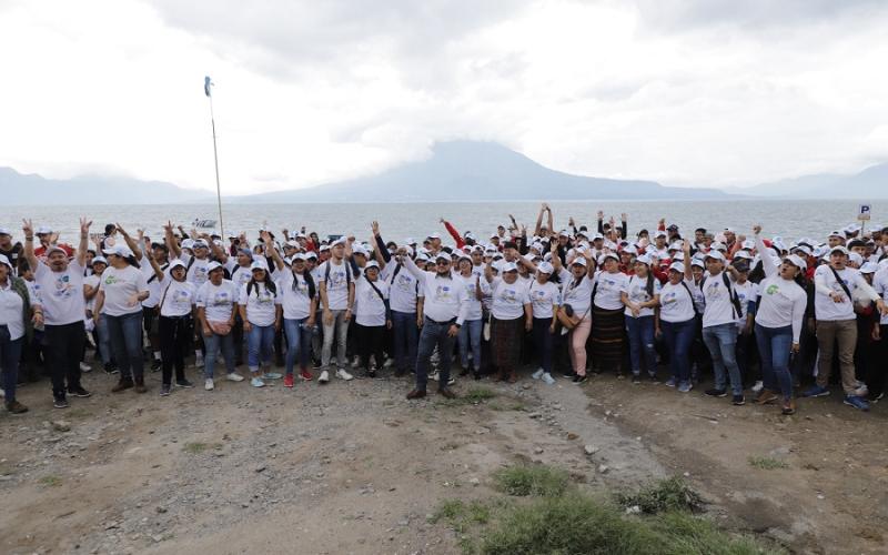 Participan más de mil jóvenes en la segunda fase 2023 de Playas Limpias para promover la  conciencia ambiental
