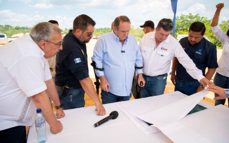 Presidente Alejandro Giammattei 