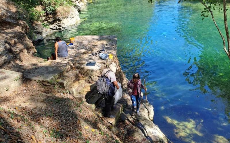 Petén: protegen río Machaquilá con jornada de limpieza