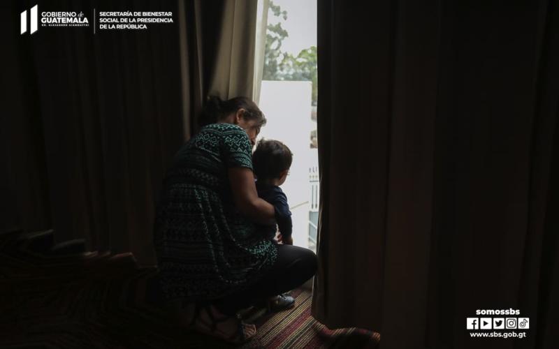 Las Familias Temporales acogen a los niños que han sido separados de sus padres