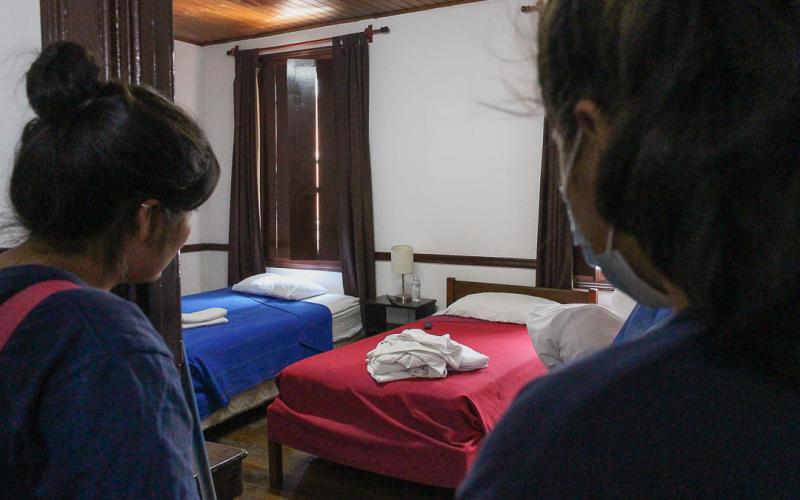 Las estudiantes realizaron un recorrido por un hotel capitalino