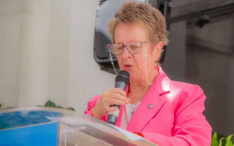 SEPREM Embajadora de la Paz