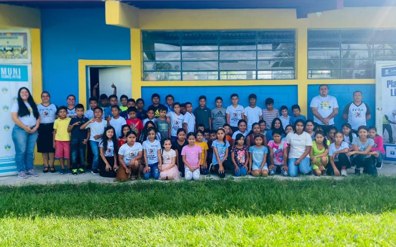 MARN en Petén avanza en la formación de jóvenes comprometidos con el ambiente