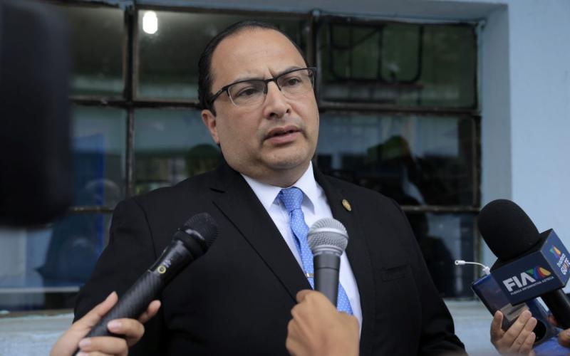 Canciller Mario Búcaro