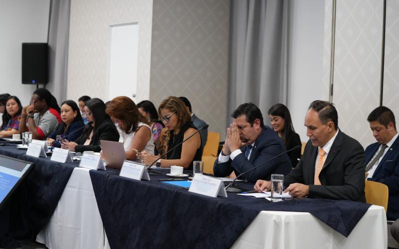 Participación Enrique Cossich 