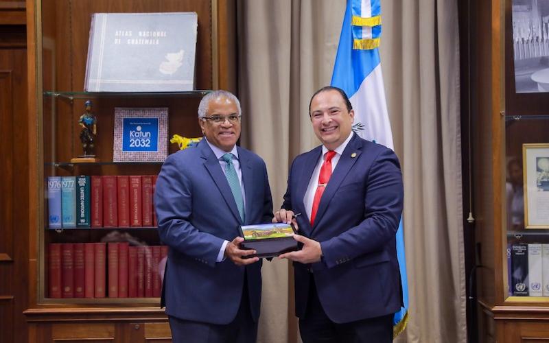 Cancilleres de Guatemala y Belice abordan asuntos bilaterales 