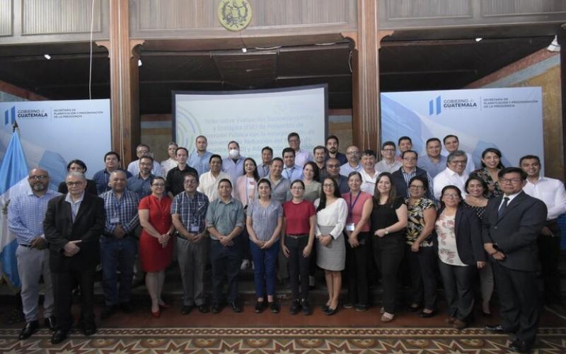 Equipo de trabajo de SEGEPLAN y CEPAL.