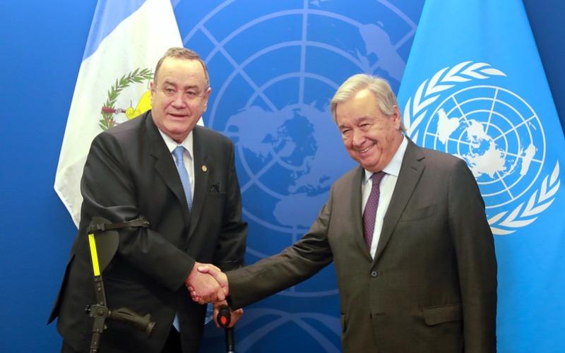 Presidente Alejandro Giammattei con secretario de ONU, António Guterres