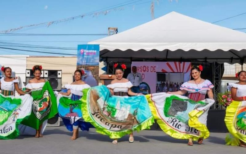 Feria gastronómica se realiza en Zacapa