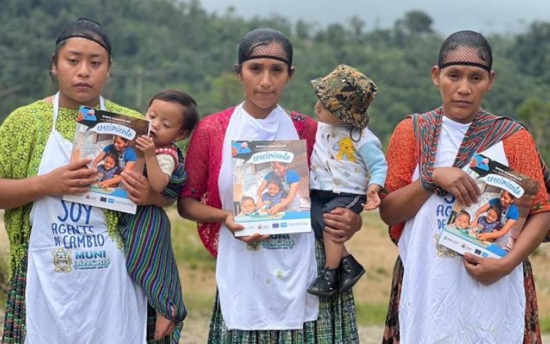 Promueven alimentación complementaria saludable en San Cristóbal Verapaz