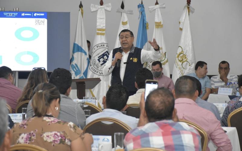 Preparan a alcaldes electos para asumir gestión