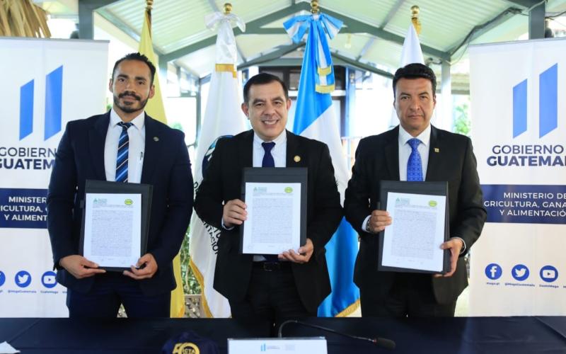 RIC e ICTA firman convenio para fortalecer capacidades 