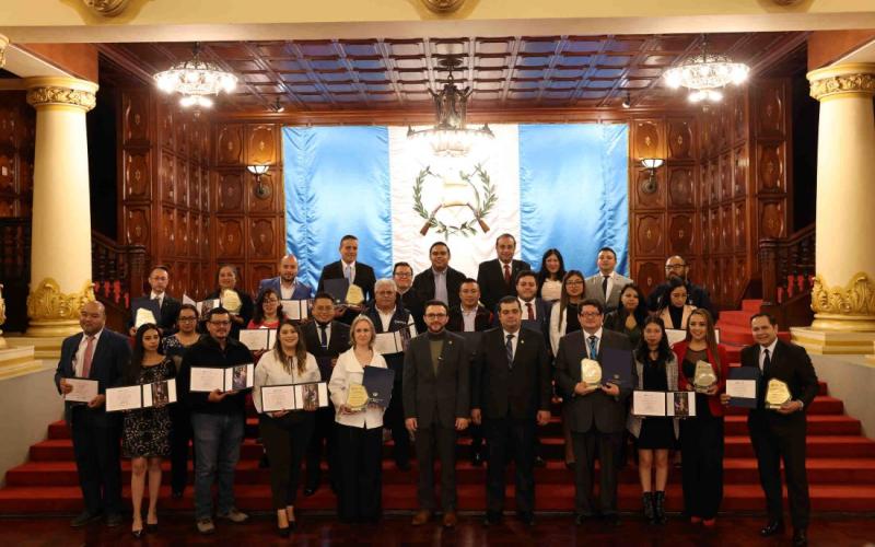 Conmemoración del Día del Periodista