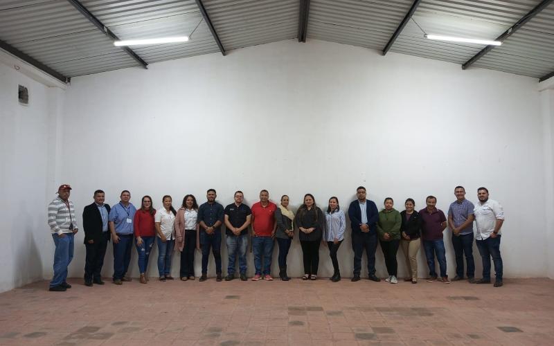 Emprendedores en Jalapa reciben asesoría en aspectos legales sobre Capital Humano