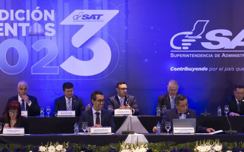 Ministro de Finanzas Públicas Jonathan Menkos participa en Informe de Rendición de Cuentas 2023