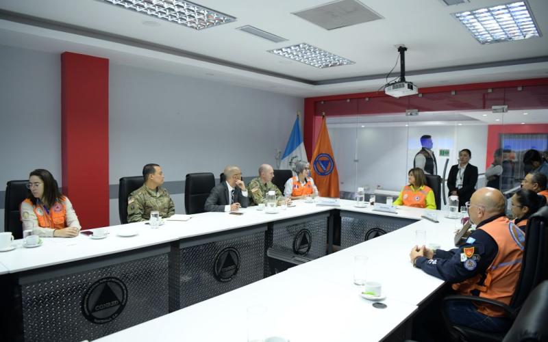 Reunión de Trabajo de la Presidenta en funciones con Conred y Comando Sur de EE.UU. 