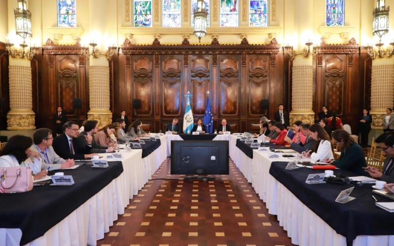 MEM participa en reunión entre representantes de la Unión Europea y Gobierno de Guatemala