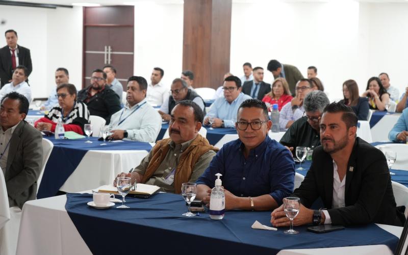 Integrantes de los Codede reciben capacitación promovida por tres instituciones.