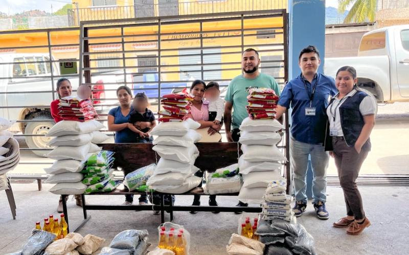 Niños y niñas con desnutrición aguda de Chiquimula son beneficiados con raciones de alimentos