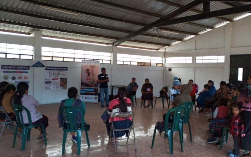 Líderes comunitarios de Sololá son capacitados en Comunicación para el Cambio Social y de Comportamiento