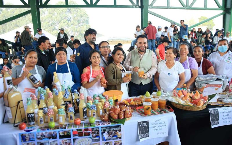 Apoyo y capacitación transforma vida de comunitarias que se convierten en emprendedoras 
