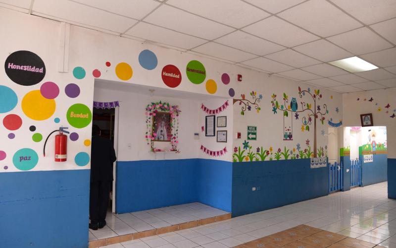 El MICIVI apoya a las madres trabajadoras