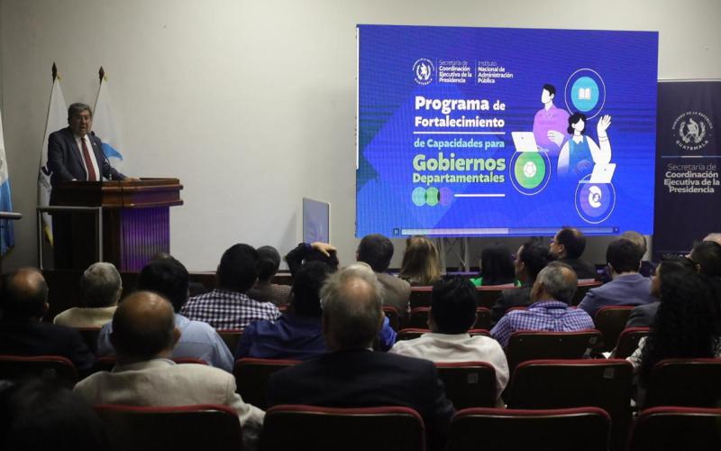 Ejecutivo fortalecerá capacidades de gestión en los Gobiernos Departamentales