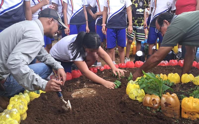 Escuela José Martí, de El Tumbador, implementa un Huerto Escolar
