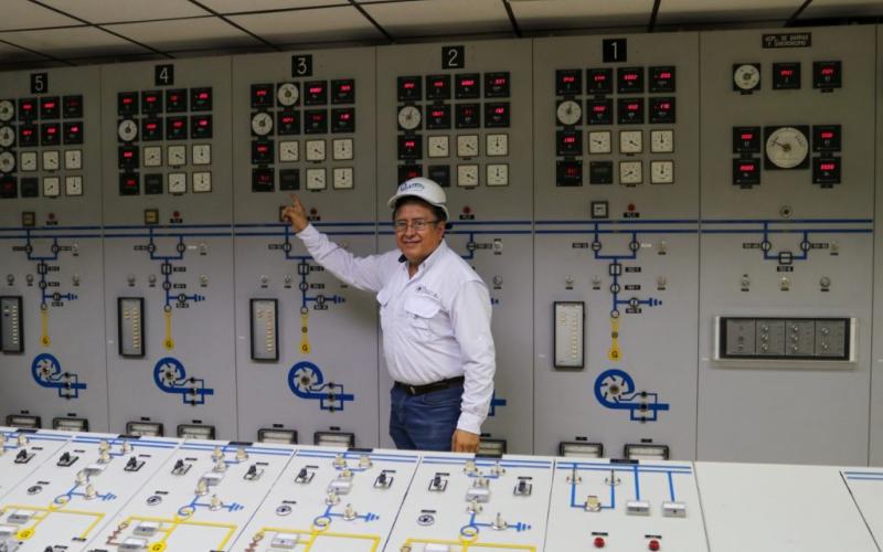 MEM presenta planes de operación de Planta Hidroeléctrica Chixoy