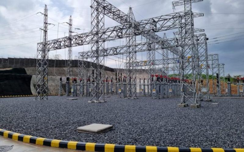 Gobierno mejora calidad del servicio de electrificación de Petén