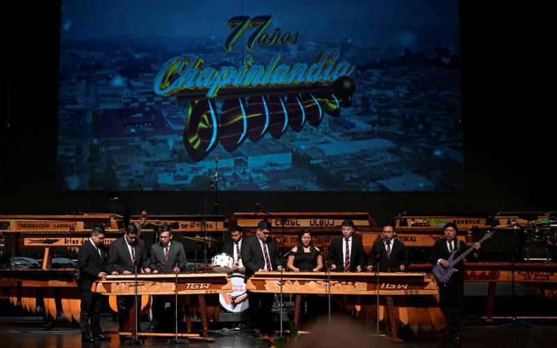 77 aniversario del programa Chapinlandia