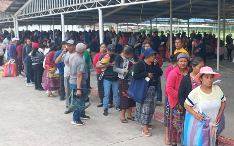 Continúa en Quetzaltenango la entrega de asistencia alimentaria