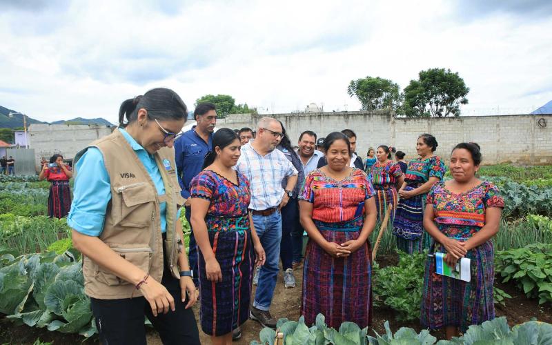Verifican avances en Huerto Comunitario de Parramos