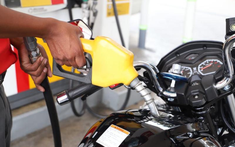 Precios de los combustibles continuarán estables
