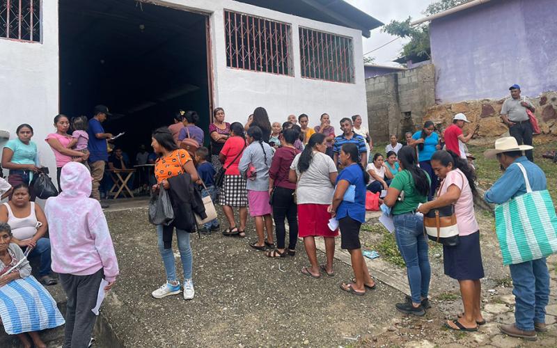 En San Diego, Zacapa, 1825 familias beneficiadas con alimentos por acciones