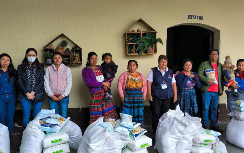 Entregan alimentos a familias con niños y niñas identificados con desnutrición aguda