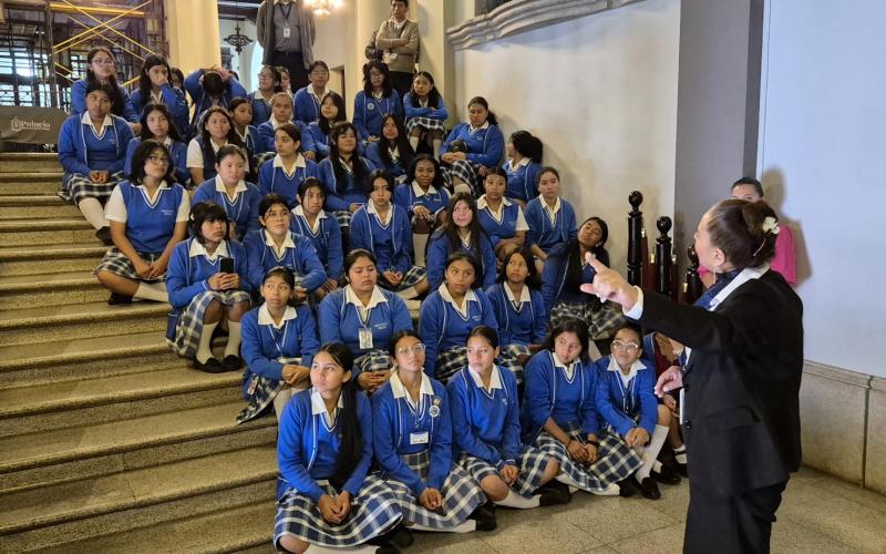 Estudiantes conocen el valor histórico del maíz, grano sagrado