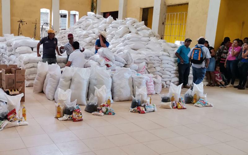 Hemos brindado asistencia alimentaria a 285,490 familias en todo el país