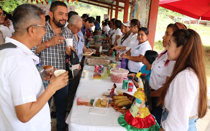 Petén también celebra el Día Nacional del Maíz
