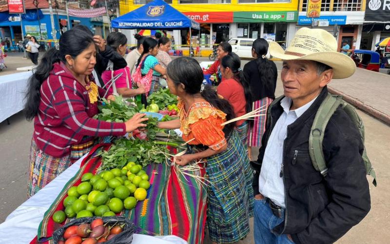 Quiché celebra la Feria del Agricultor