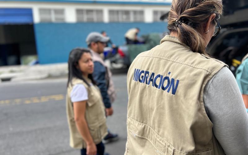 Migración da seguimiento al Estatus de Permanencia por Razones Humanitarias otorgado a personas desplazadas desde México