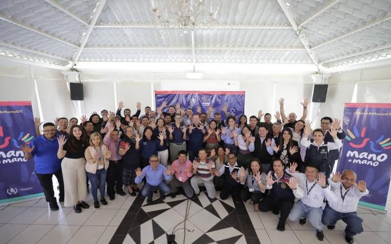 Mano a Mano avanza: realizan taller de capacitación interinstitucional