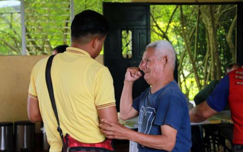 Los jóvenes de Casa Intermedia desarrollaron el Proyecto de Acción Social para beneficiar a adultos mayores de un asilo