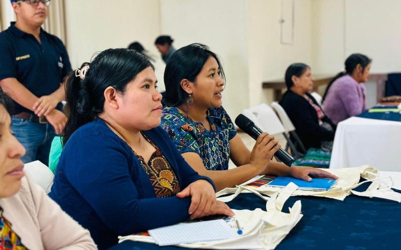 Brindan capacitación con visión empresarial a las y los productores guatemaltecos 