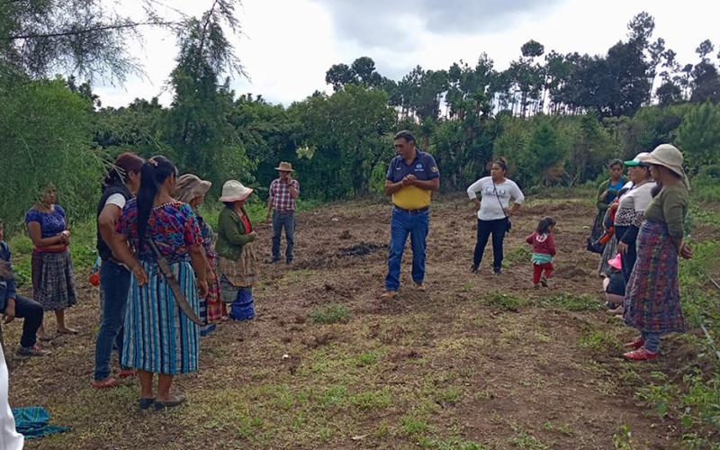 Capacitan a mujeres de San Andrés Itzapa