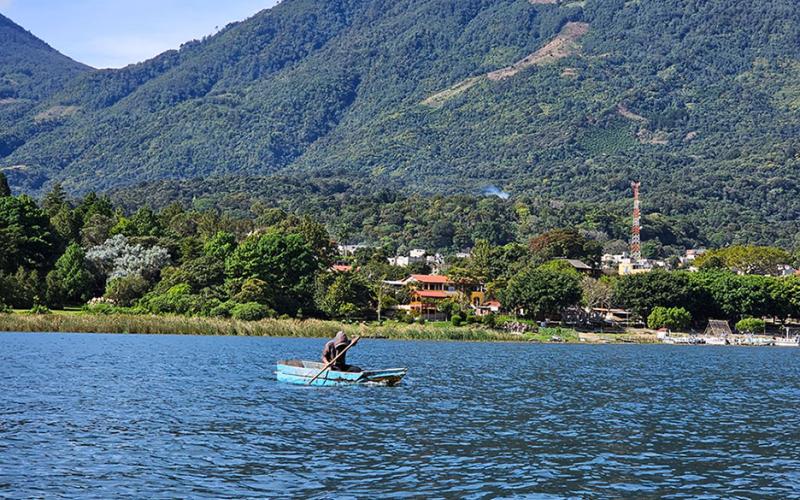 Sololá: Medida de ordenación promueve conservación de los recursos hidrobiológicos