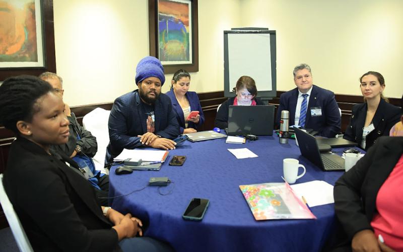 Ministerios de Agricultura de América reunidos para analizar Cambio Climático